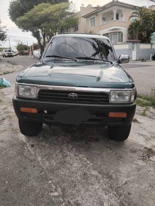 TOYOTA HILUX SW4 3.0 4X4 V6 12V GASOLINA 4P AUTOMÁTICO
